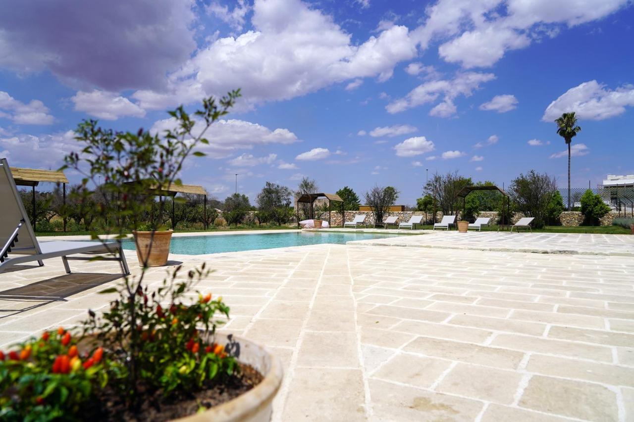 Caprarica di Lecce Masseria Rifisa Agriresort מראה חיצוני תמונה