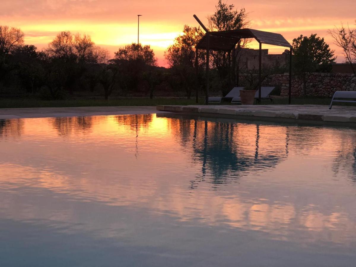 Caprarica di Lecce Masseria Rifisa Agriresort מראה חיצוני תמונה