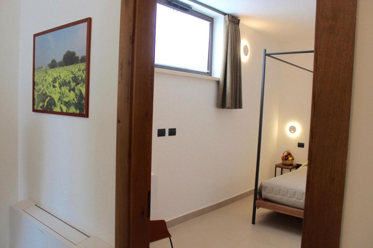 Caprarica di Lecce Masseria Rifisa Agriresort מראה חיצוני תמונה
